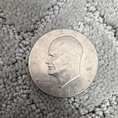 Eisenhower Dollar 1978 $1 Coin Circulated with no mint marker 