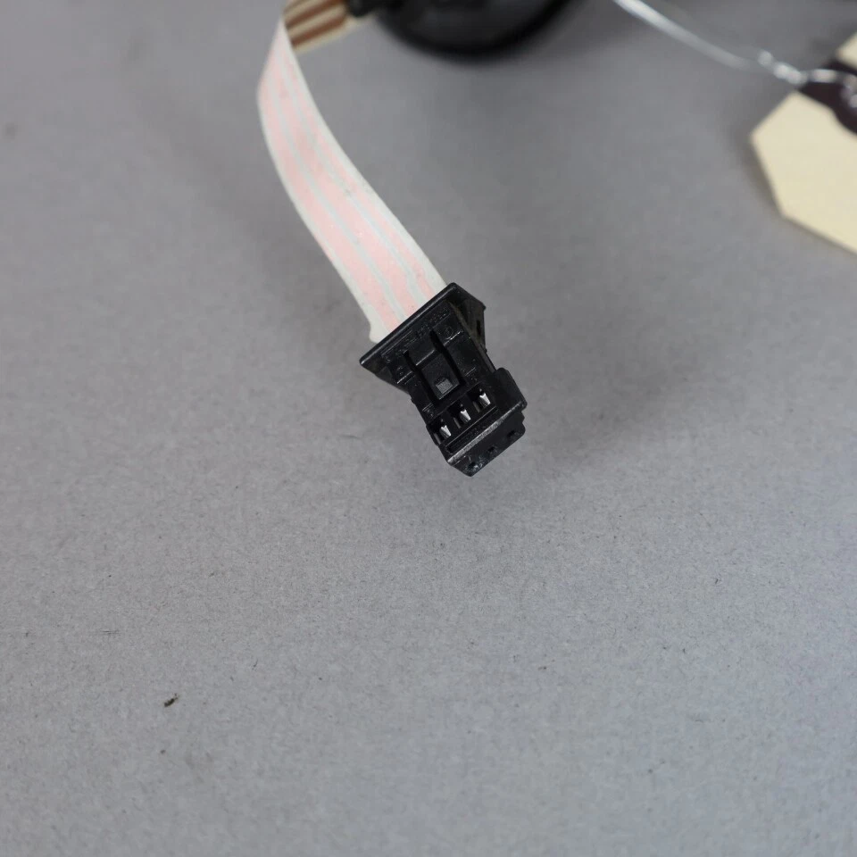 Espejo retrovisor derecho BMW 325ci 330ci E46 2004-2006 CPE/CONV 51168247120 FABRICANTE DE EQUIPOS ORIGINALES usado Foto 3 de 4