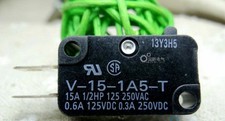 10PCS Omron V-15-1A5-T V151A5T Microswitchs -New Free Shipping #OM