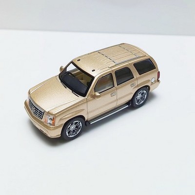 MASDI 1/64 Scale Cadillac Escalade 2005 SUV Gold Diecast Car Model Toy Gift