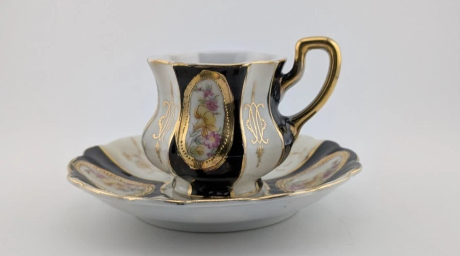 Occupied Japan Cup Saucer In Antique Ceramic & Porcelain Cups