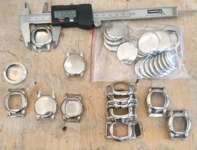 Uhren Set mit 25 Gehäusen für mechanische Vintage-Uhr Ø 32,65 mm