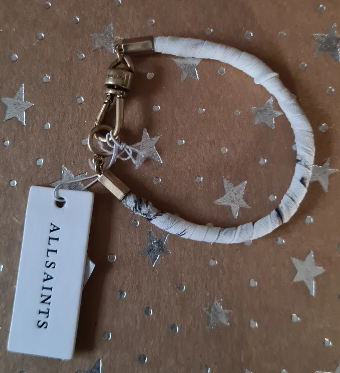 OFF WHITE Bracciale Allsaints Swoop In Tessuto Avvolto Nero Off Fibbia Aragosta Bianco Nuovo con etichette
