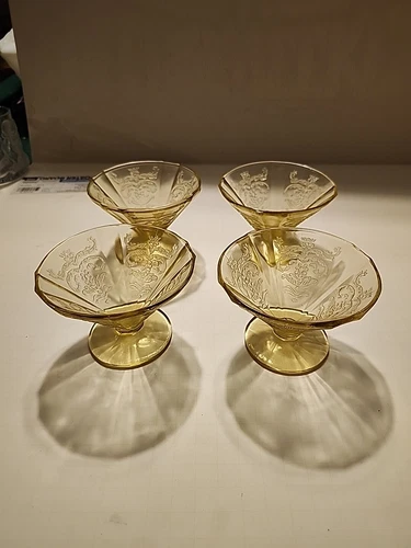Vintage 1930s Depression Glass - Federal MADRID AMBER Set 6 dessert Sherbet Cups