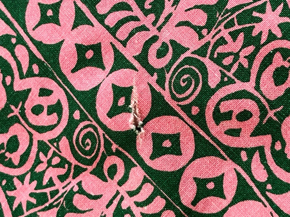 Set of 8 - 1959 Marimekko Pink & Green Fabric Kulkunen by Maija Isola Napkins - Image 3 of 4