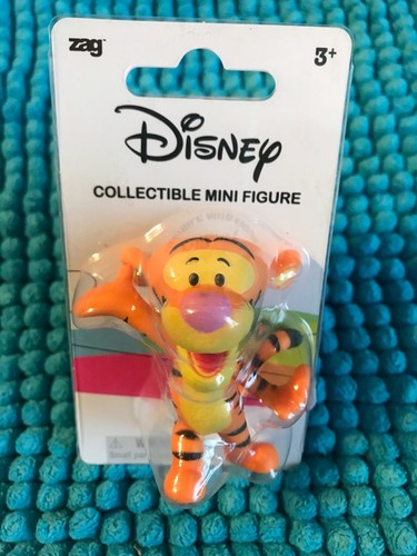 NEW ~ DISNEY ~ VARIOUS COLLECTIBLE MINI FIGURES ~ ZAG TOYS ~ 1 or ALL ~ 1+ SHIP - Picture 9 of 13