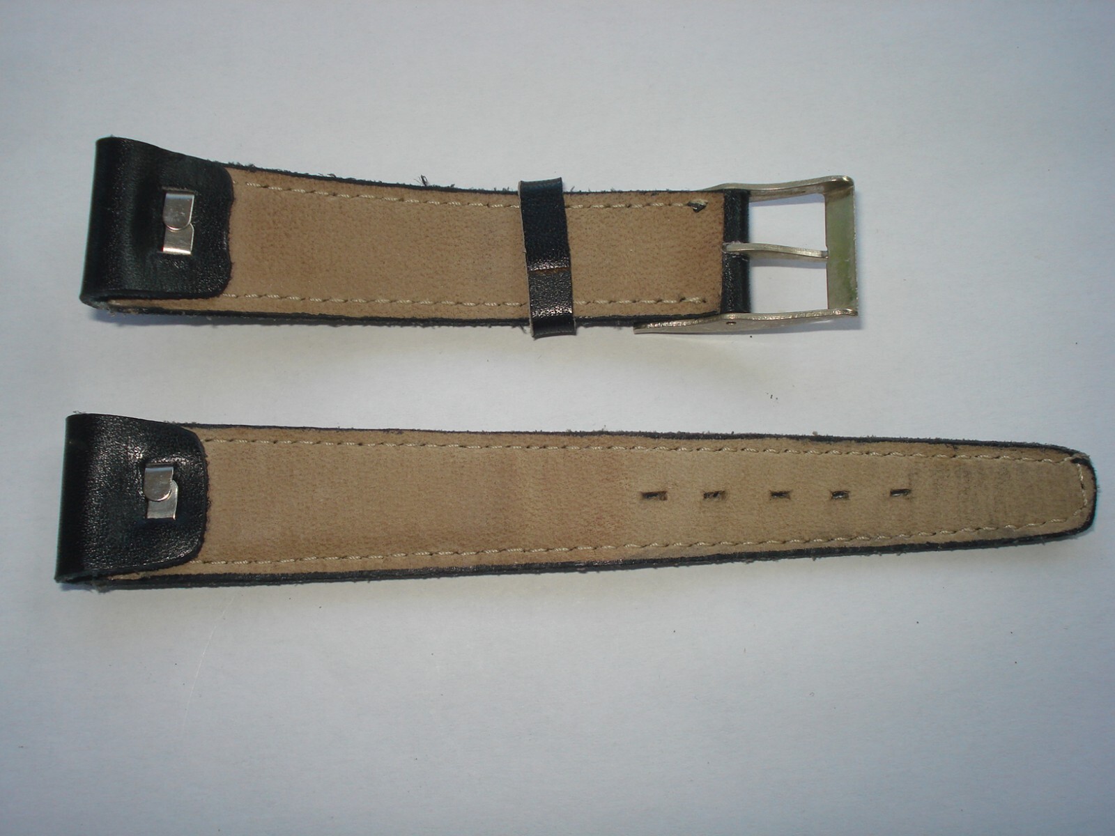 Bracelet De Montre LIP Pour Femme - Cuir Véritable Noir - Largeur 12mm - Occasion Très Bon état