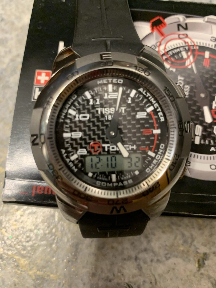 Tissot TTouch Expert 1853 Hombre Estuche Titanio Cuarzo Analógico Digital 43mm W G2U Foto 2 de 4