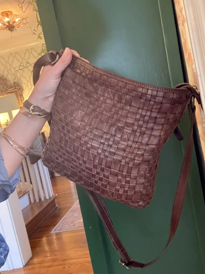 Bolso Bandolera Anthropologie Vilenca Holland Cuero Tejido Marrón Foto 2 de 4