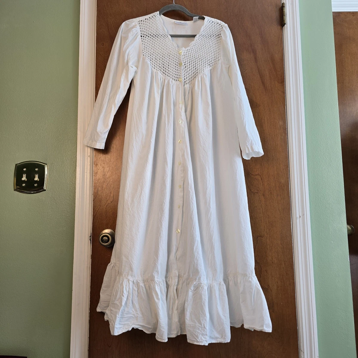 LORD & TAYLOR Regular Gowns for Women for sale | eBay LORD & TAYLOR Regular Gowns for Women for sale | eBay