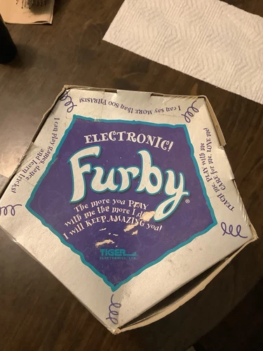 SPECIAL LIMITED EDITION MILLENNIUM Y2K Tiger Electronics Talking Furby 1999 SALE