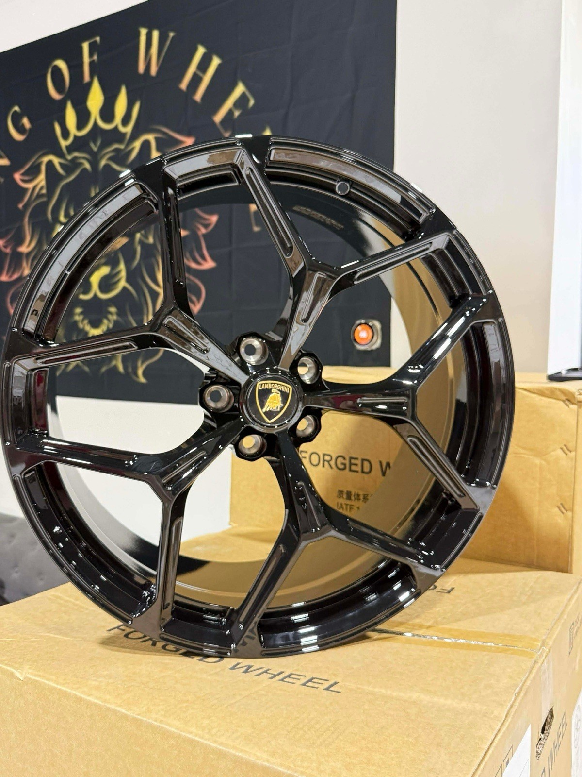 21” 22” LAMBORGHINI REVUELTO  STOCK  RIMS WHEELS 2025 AVENTADOR