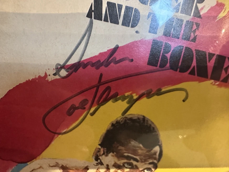 DUAL SIGNED Joe Frazier & Muhammad Ali Sport Illustrated cover March 1971 w/COA - Image 3 of 4