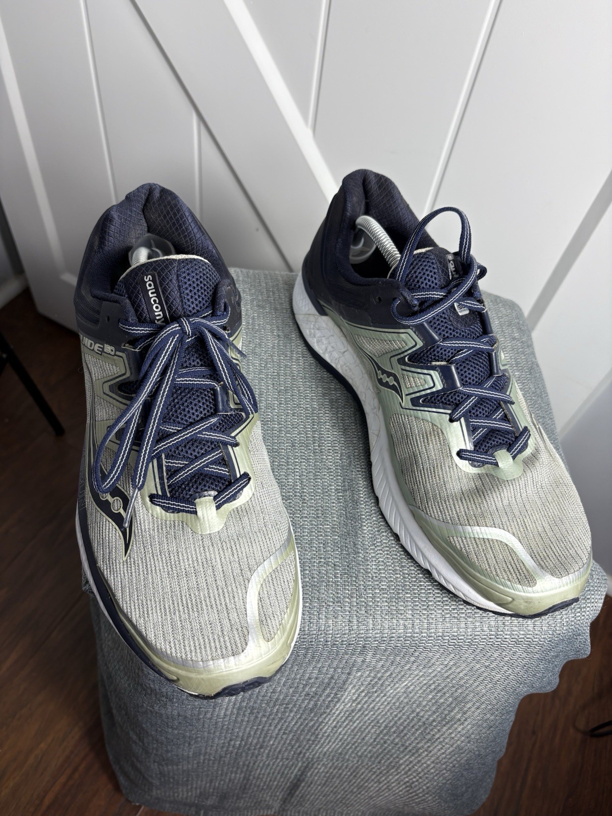 S Size 12w Grey/ Navy Blue Light Green
