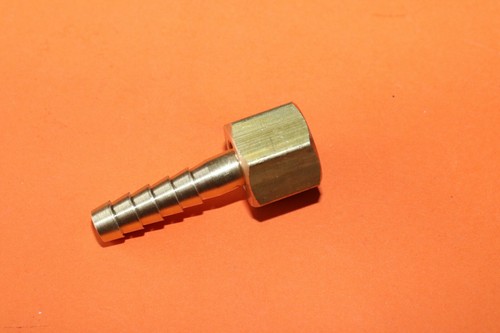 CLASSIC MINI SU FUEL PUMP BRASS NUT & SPIGOT UK MADE - 第 1/2 張圖片