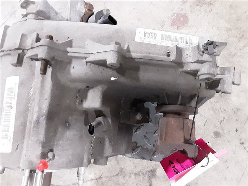 Jeep TJ Wrangler Transfer Case NP231J 4.0L Manual Trans 52099365 2000