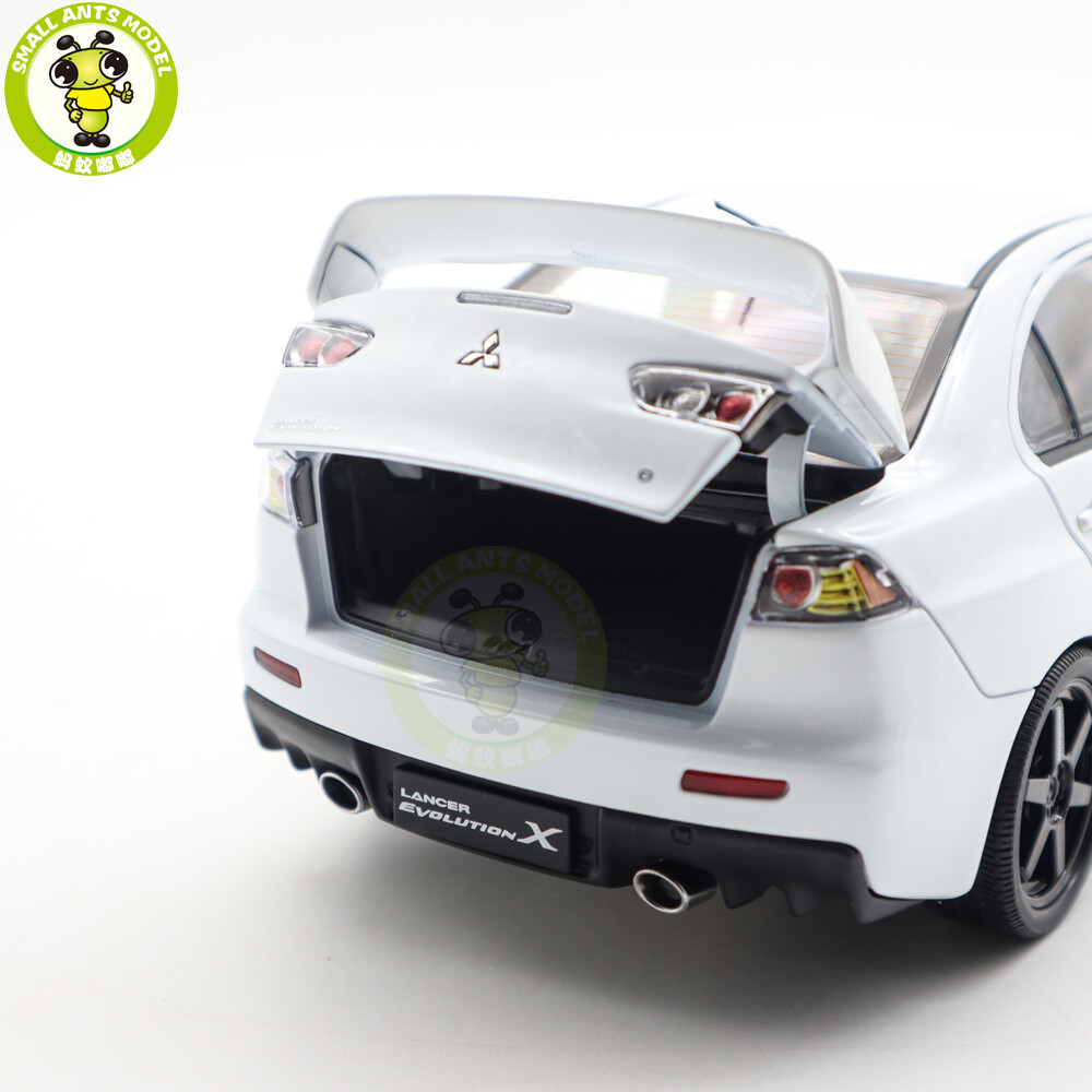 1/18 Mitsubishi Lancer EVO X 10 White Carbon Hood TE37 Diecast