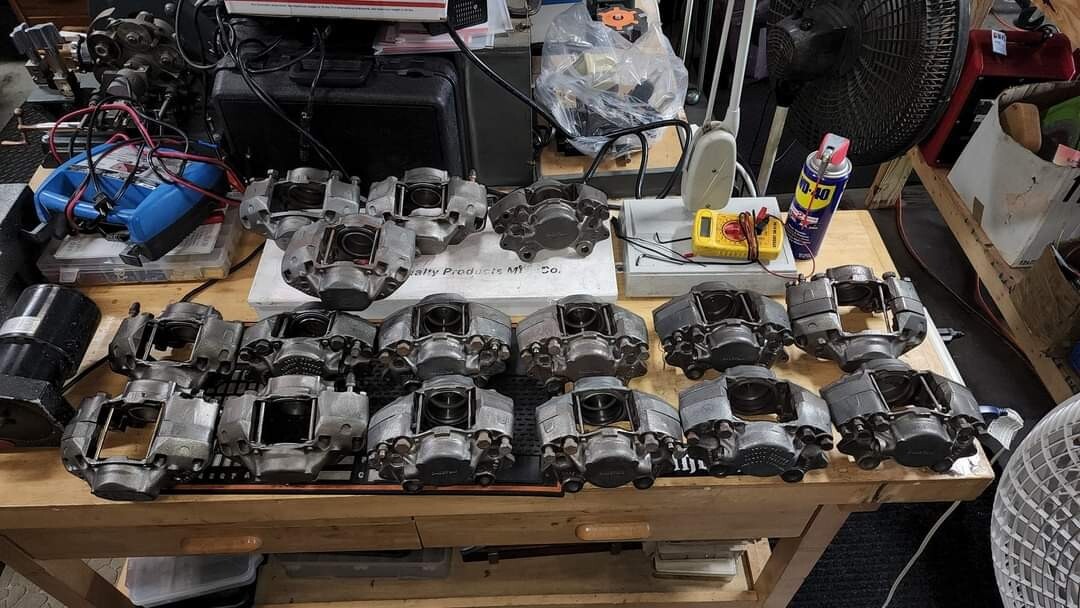 ROLLS ROYCE FRONT CALIPER SHADOW, CORNICHE 66-80 RR363 MUST Send ME YOUR CORE