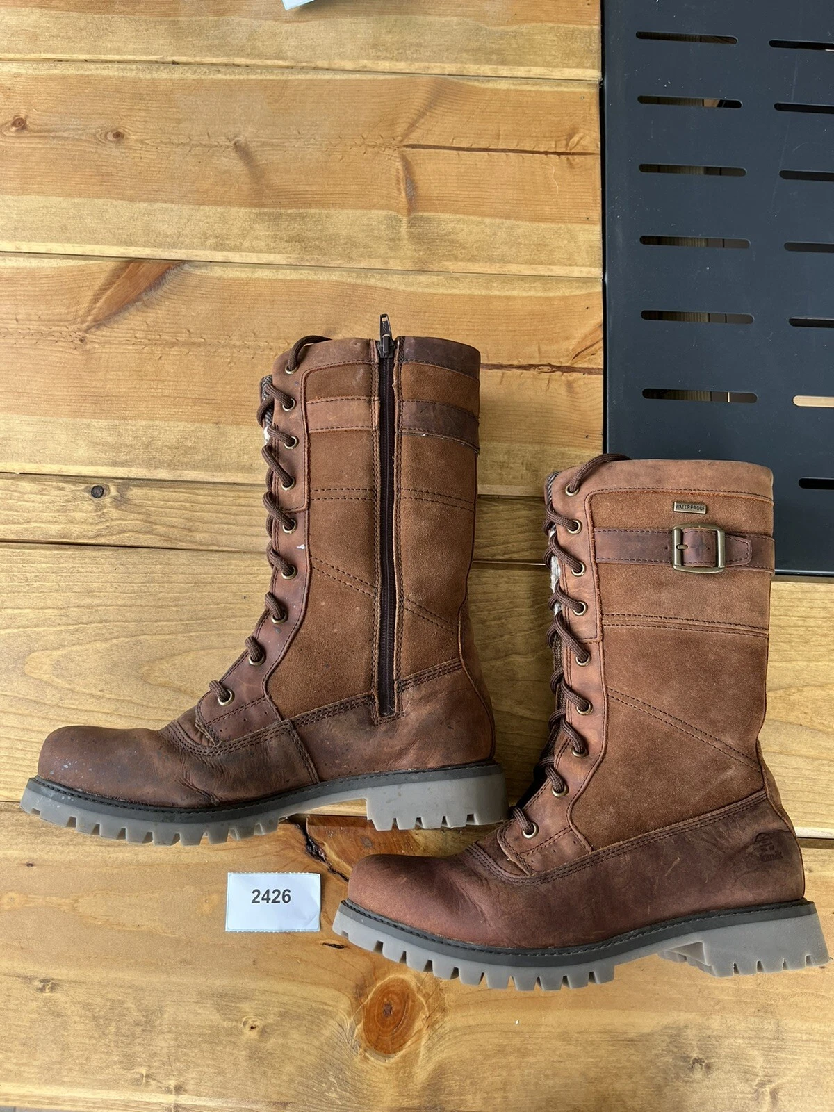 Kamik Women's Rogue 10 Insulated Waterproof Winter Boots - Size 8.5 - WORN ONCE