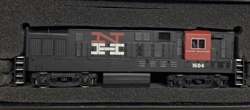 Spectrum HO FM-H16-44 Baby Trainmaster Diesel New Haven NH 1604 Nr. 81214 | Zustand: New