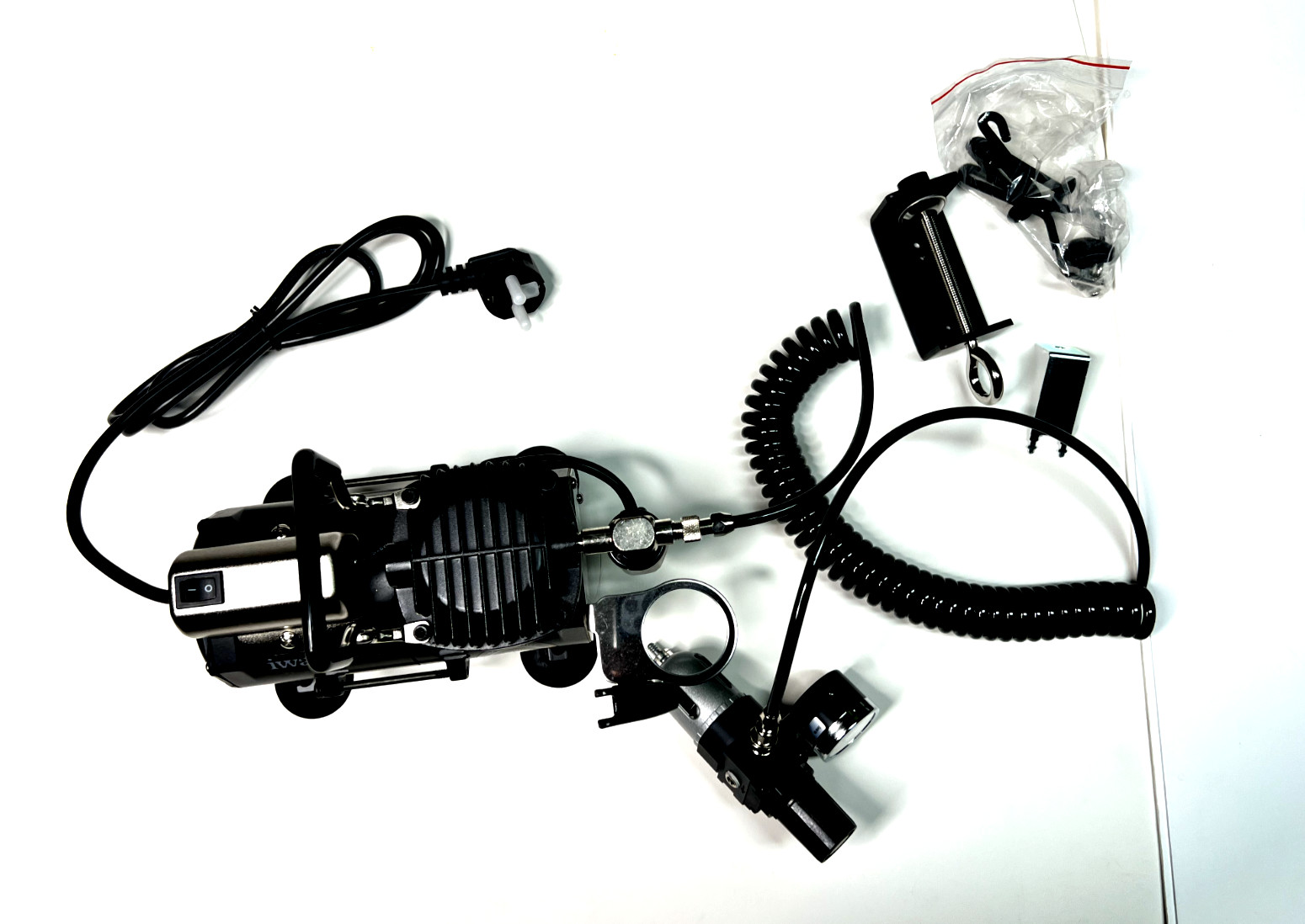 New IWATA Quiet SMART JET AIR COMPRESSOR-Airbrush Hose Hobby