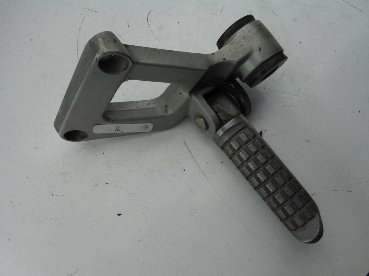 hmy 97 Kawasaki Ninja ZX6 Right Rear Footpeg & Mount | eBay
