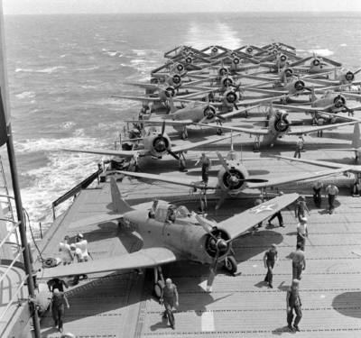 3270 外国切手 ハンガリー 1945年 戦後の復興  6種 未使用 1946年のハンガリーの切手。一番価値があるのは、額面が