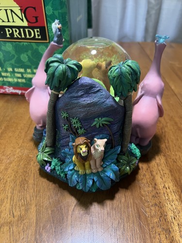 Disney The Lion King Simba's Pride  Snow Globe  - Picture 2 of 4