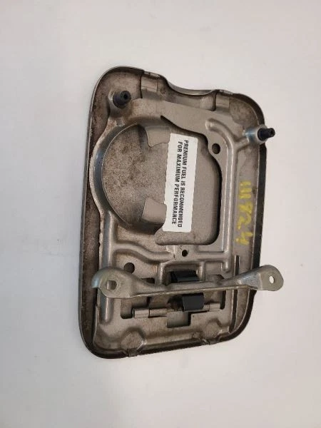 Дверца топливного бака 2008 2009 NISSAN PATHFINDER серебристая 08 09 G8830ZS3MA - Изображение 3 из 4