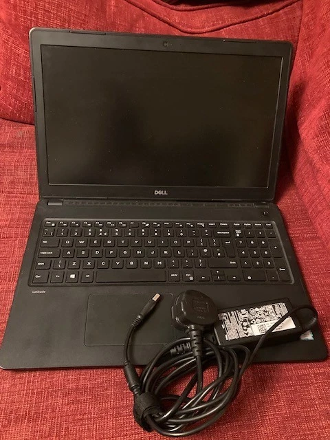 Dell Latitude 3580 · i3-6006U · 12GB · 240GB, photo 1 of 5