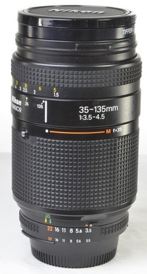 Nikon Zoom AF Nikkor 35-135mm f/3.5-4.5 w/filter, SUPER CLEAN