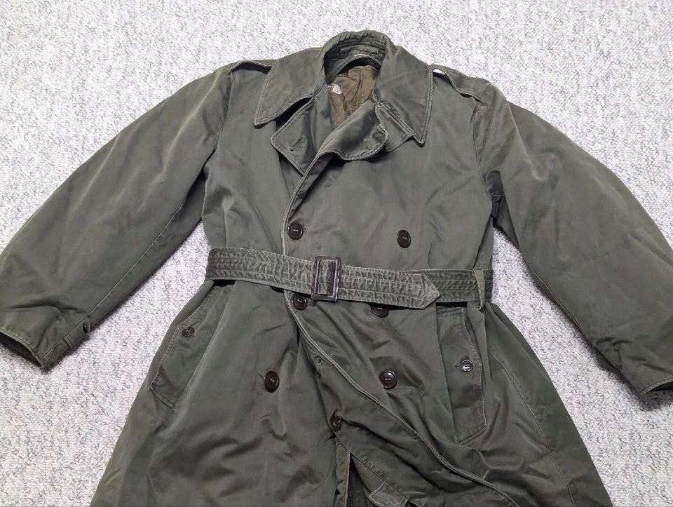 Gabardina vintage Segunda Guerra Mundial Ejército de EE. UU. Verde Algodón M Cinturón MILITAR Pantalón Piernas Forrado Foto 3 de 4