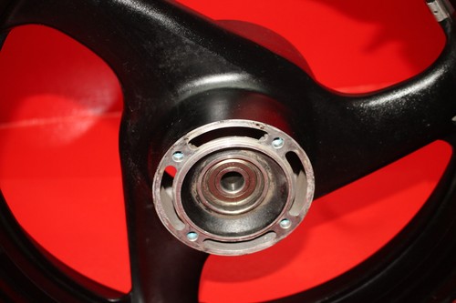 09 2009 SUZUKI GS500F REAR WHEEL RIM - Picture 3 of 5