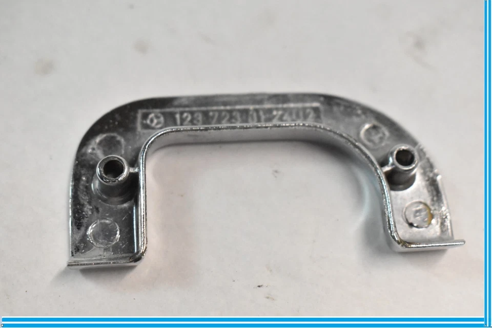 Mercedes Benz W123 300TD Rear LH Door Latch Interior Chrome Trim 1237230124 OEM - Image 3 of 4