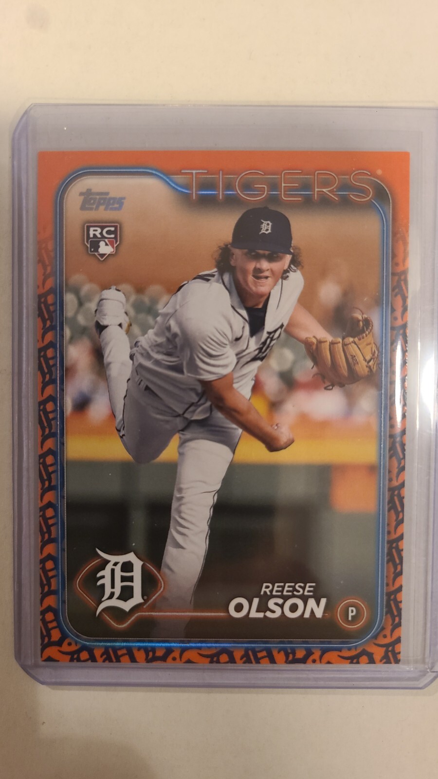 2024 Topps Series 1 Reese Olson #308 Team Color Logo Match Variation