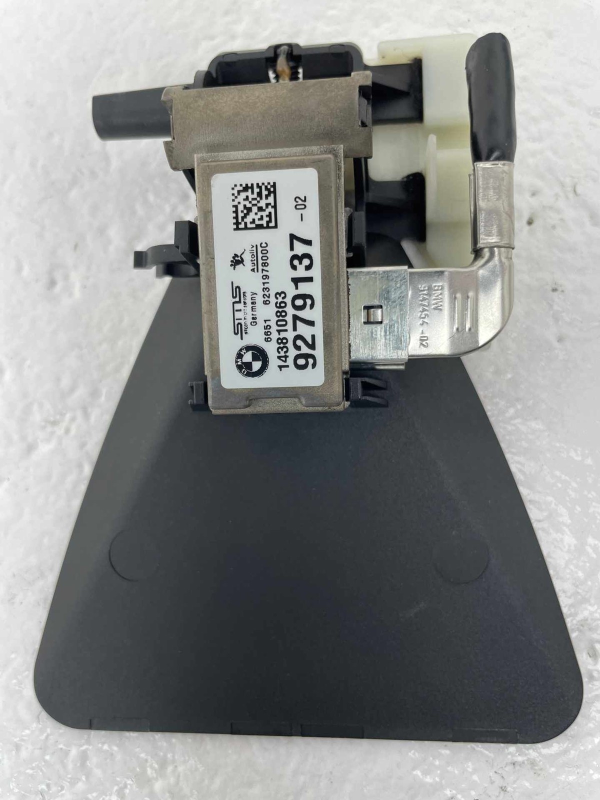 BMW i8 2014-2020 Front Lane keep assist camera