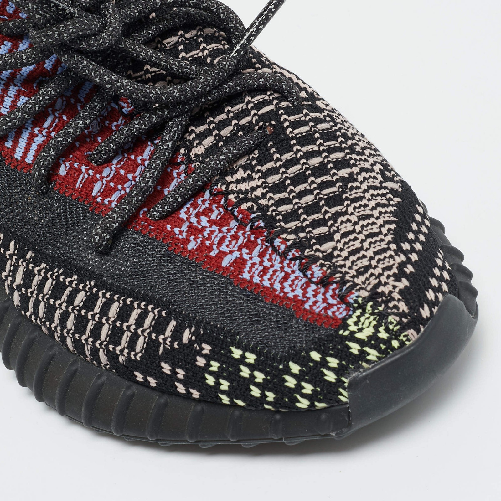 Yeezy Adidas Boost 350 V2 Yecheil Non-Reflective Size 39 13 image 7
