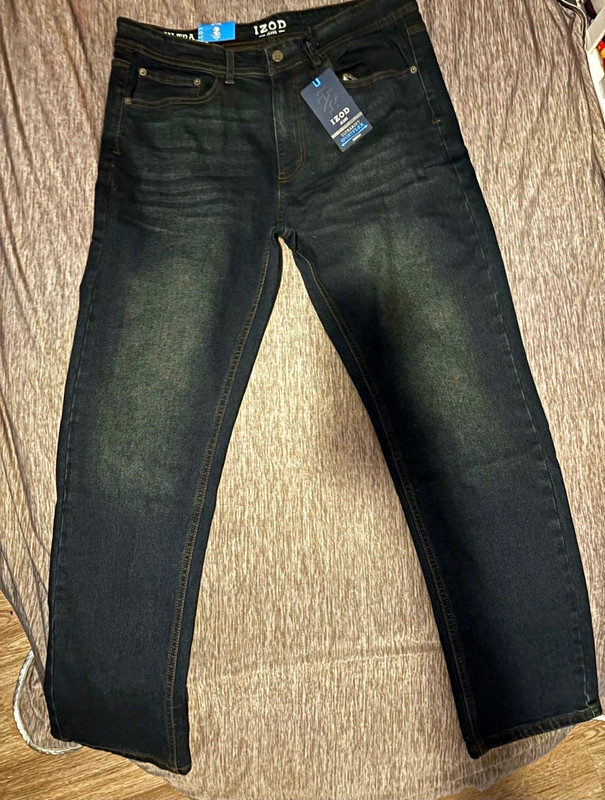 IZOD Men's Classic Fit Straight Leg Stretch Denim Jeans Blue 5-Pocket Button