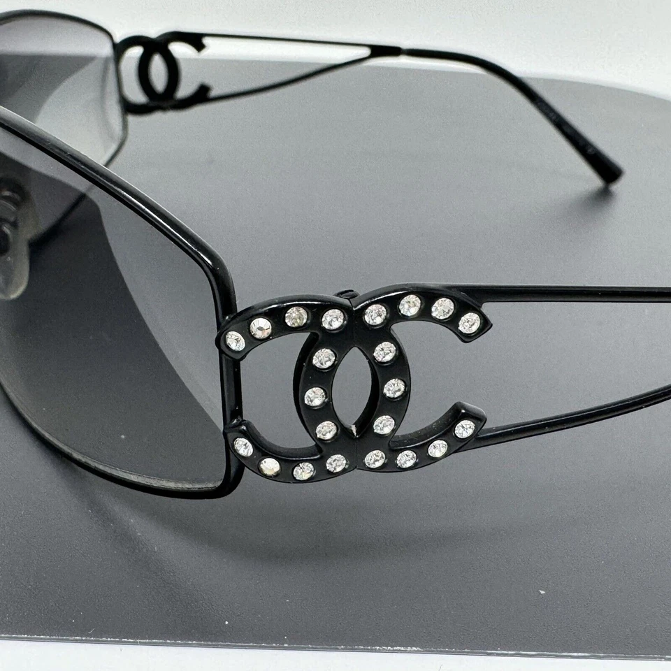 香奈儿太阳镜盾牌遮阳水钻 CoCo 标志黑色 4072 渐变 — 第 4/4 张图片