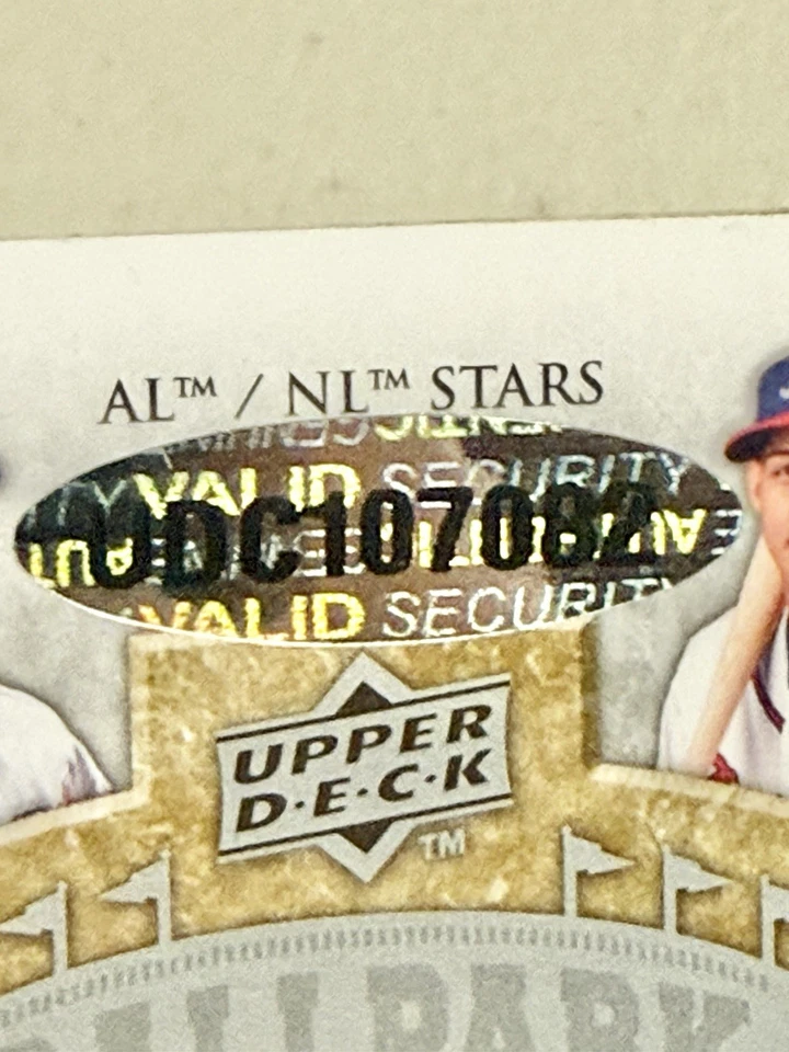 Muestra de ocho Ortiz Hafner Delgado Hanley Mora Hal de colección de estadio de cubierta superior Foto 4 de 4