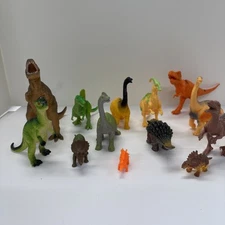Dinosaurs Miscellaneous Lot 0057