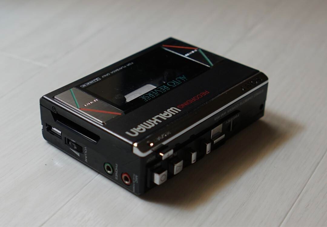 Sony WM-R55 Walkman Stereo Portable Cassette Player JUNK | eBay Sony WM-R55 Walkman Stereo Portable Cassette Player JUNK | eBay