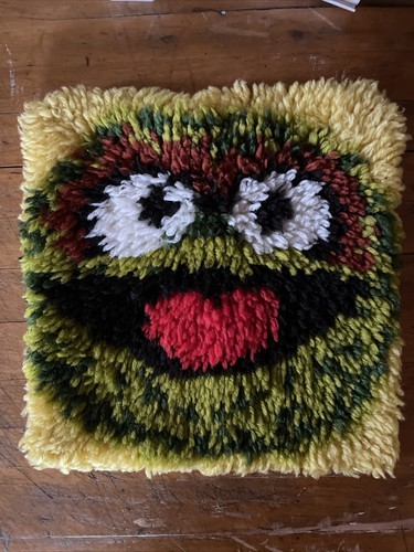 Oscar the grouch latchhook rug