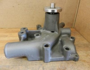 1960's Clark Forklift D155 D176 Waukesha engines 4-Cyl rebuilt water pump 220260