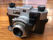RARE Vintage 1942 Kodak 35 Camera Black RF Arm & Knobs f/3.5 50mm Untested