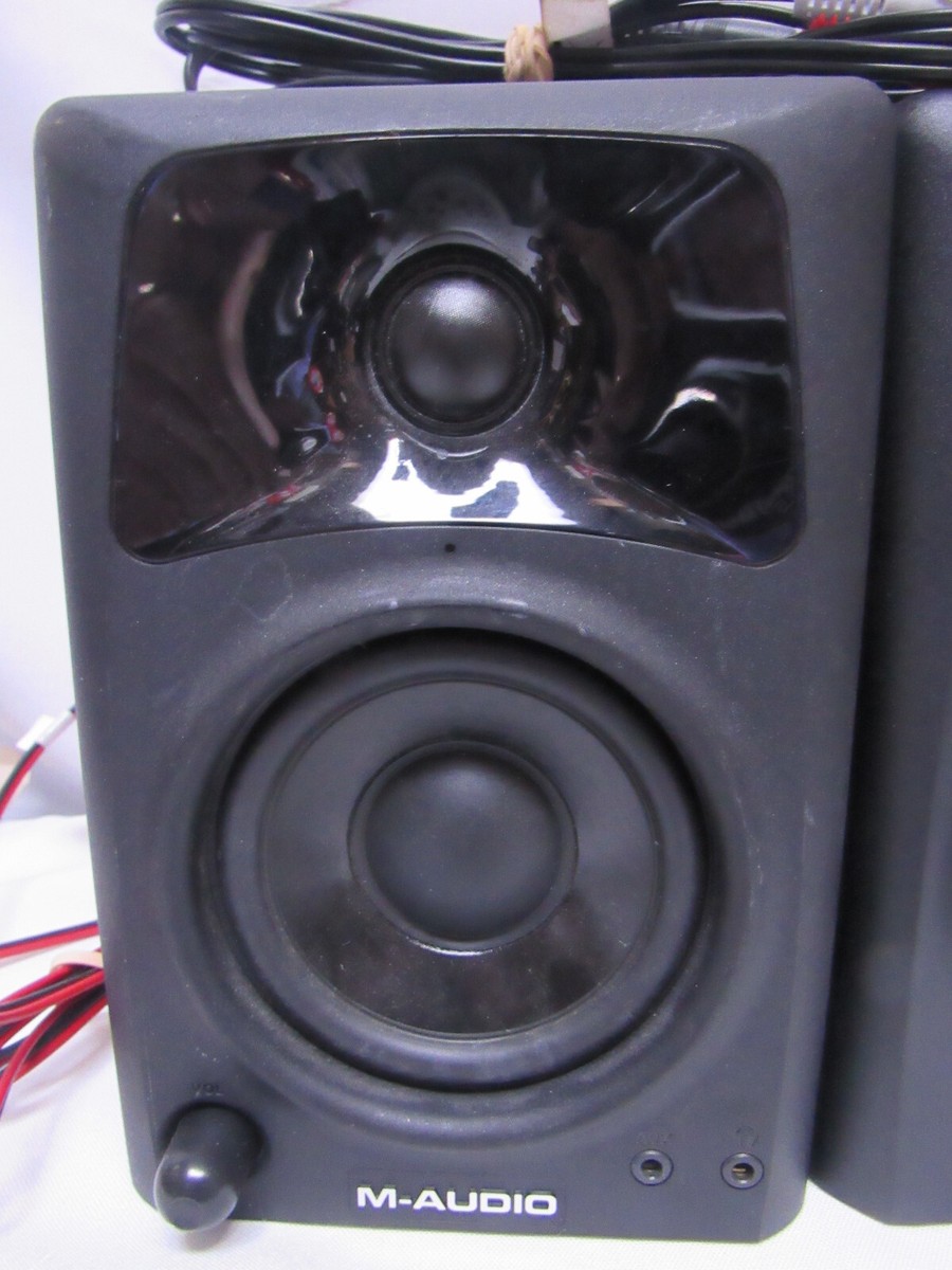 モニタースピーカー　M-AUDIO AV32 製品情報：AV32：M-AUDIO
