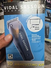 NEW NoS -Vidal Sassoon Model VSCL802 Hair Clippers Haircut Kit -10 Piece