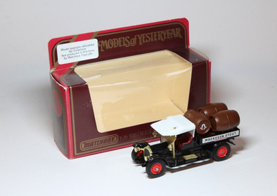 Matchbox Yesteryear Y13 / 26 Crossley 'Beer Lorry' - Mackeson Stout CODE 3