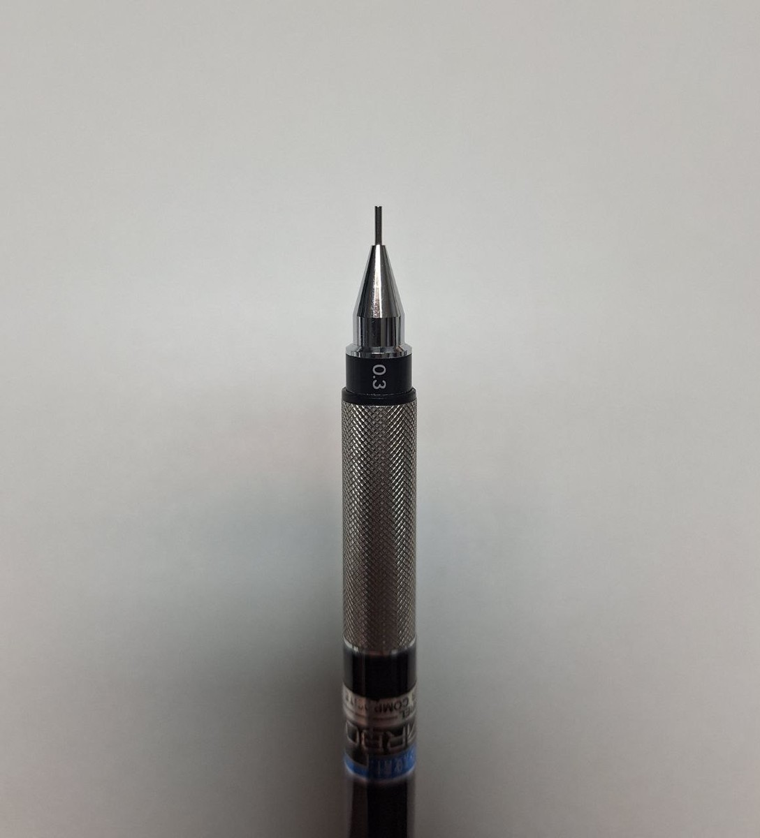 Mitsubishi hi-Uni 3-3050 carbon fibre - 0.5mm Drafting