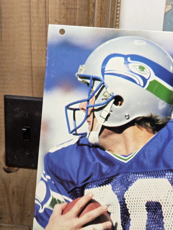 Camiseta deportiva Steve Largent 1987 vintage tejida en arena 18x11 tienda exhibición tablero de tarjetas NFL Foto 4 de 4
